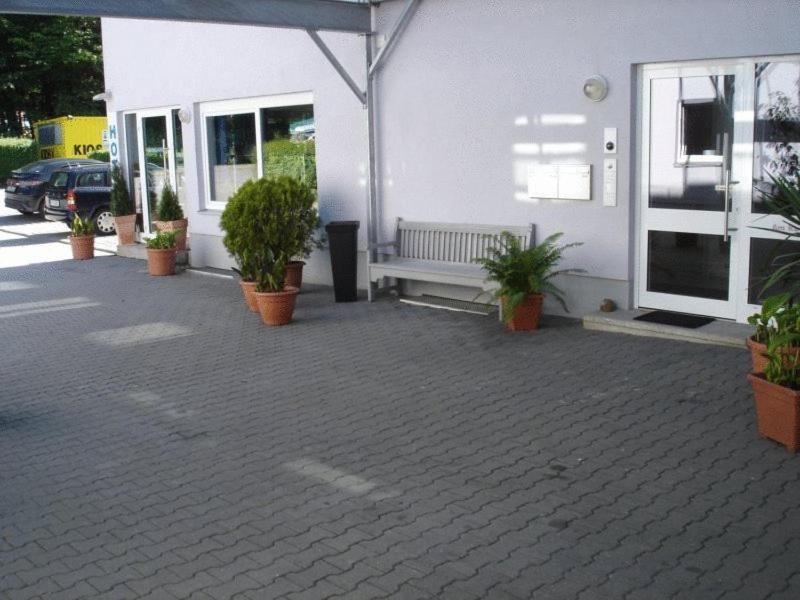 Lappersdorf  فندق بابيلون المظهر الخارجي الصورة