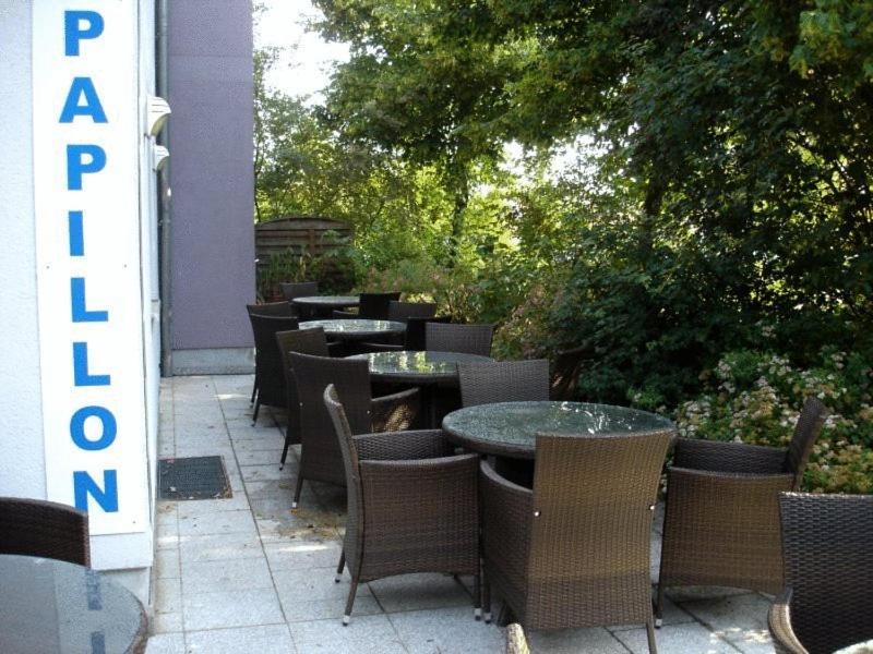 Lappersdorf  فندق بابيلون المظهر الخارجي الصورة